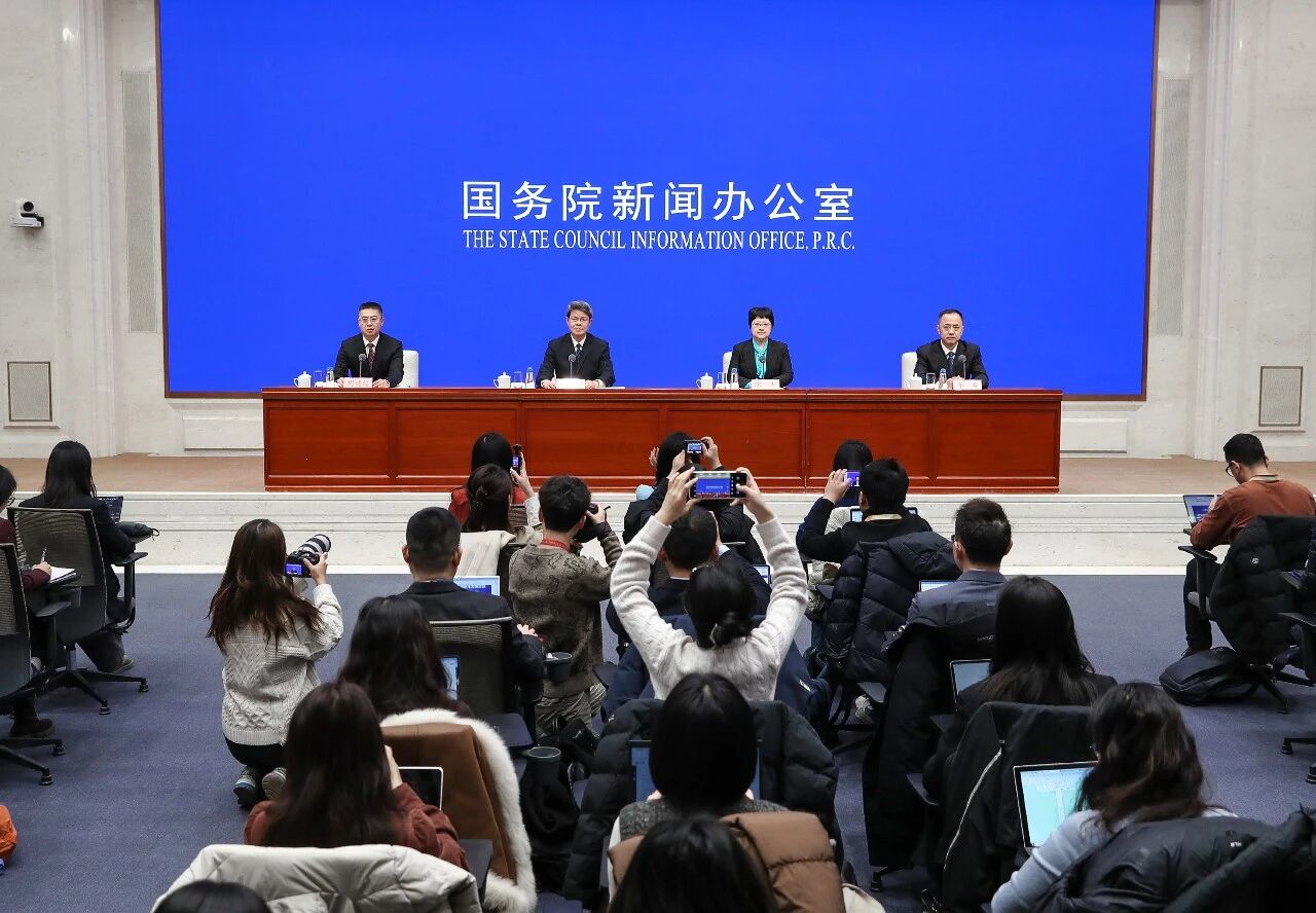 工信部：多地百万吨级氢冶金项目投产，每年可减少超50%碳排放